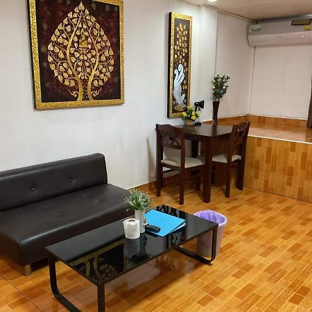 Zappa Guesthouse 파타야 외부 사진